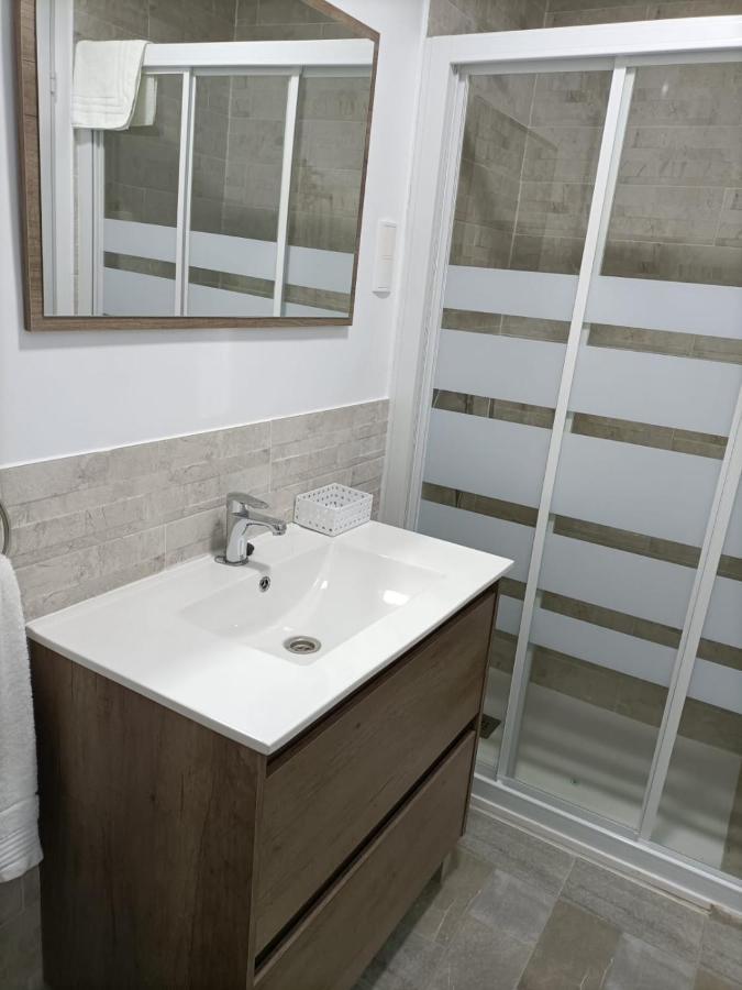 Hostal Las Encinas Вильявисьоса-де-Одон Экстерьер фото