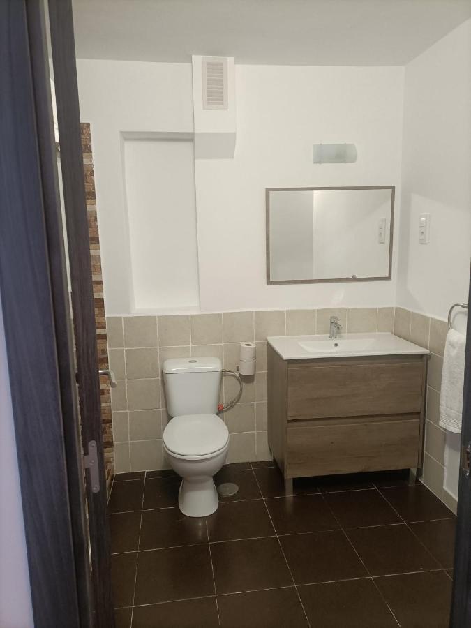 Hostal Las Encinas Вильявисьоса-де-Одон Экстерьер фото